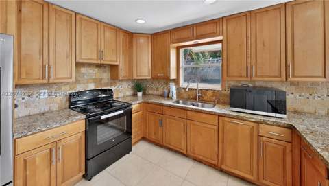 26201 SW 125th Ave, Homestead FL - photo 14 of 52
