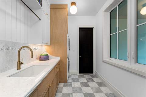 544 Warren Ln, Key Biscayne FL - photo 22 of 59