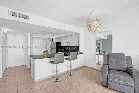 1351 NE Miami Gardens Dr 1504E, Miami FL - photo 13 of 25