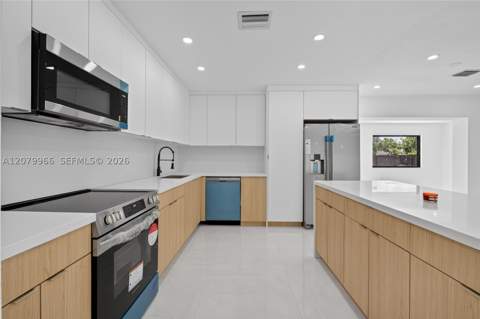 1200 NE 204th Ter, Miami FL - photo 12 of 51