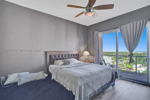 1351 NE Miami Gardens Drive 1703E, Miami FL - photo 13 of 31