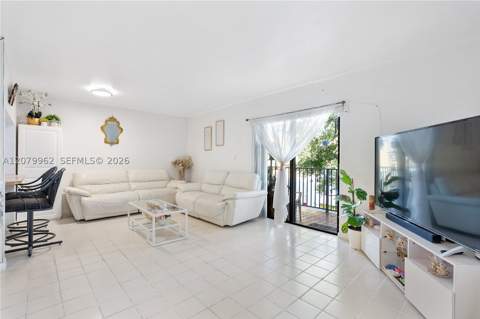 5825 W 25 Ct 212, Hialeah FL - photo 8 of 32