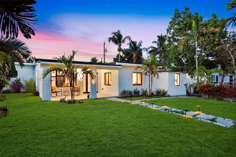 3 bedroom SingleFamilyResidence at 335 NW 108th St, West Miami Shores Sec D, Miami — photo 4