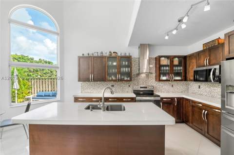 5348 NW 106th Ct, Doral FL - photo 19 of 80