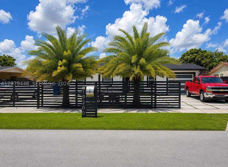 4 bedroom SingleFamilyResidence at 19200 NW 51st Ave, Miami Gardens Manor Sec 4, Miami Gardens — photo 5