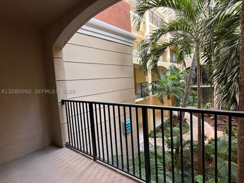 17150 N Bay Rd 2201, Sunny Isles Beach FL - photo 14 of 31