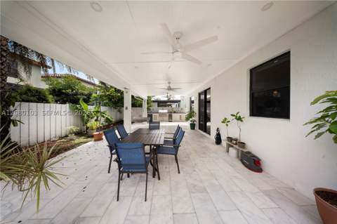 10269 NW 86th St, Doral FL - photo 22 of 25