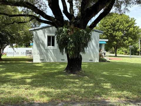 601 Oriole Ave, Miami Springs FL - photo 20 of 20