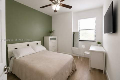 10327 NW 89th Ter, Doral FL - photo 18 of 35