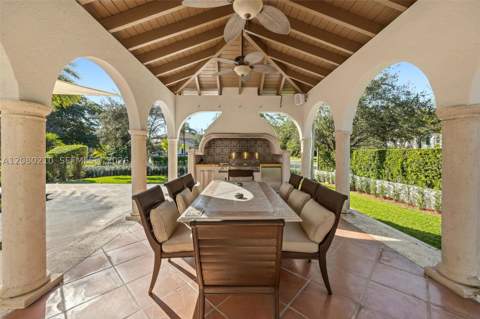 11011 Marin Street, Coral Gables FL - photo 10 of 70