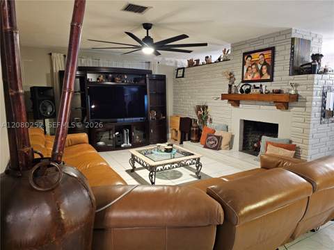 20700 Leeward Ln, Cutler Bay FL - photo 17 of 39