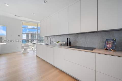 6101 Aqua Ave Ph11A, Miami Beach FL - photo 12 of 43