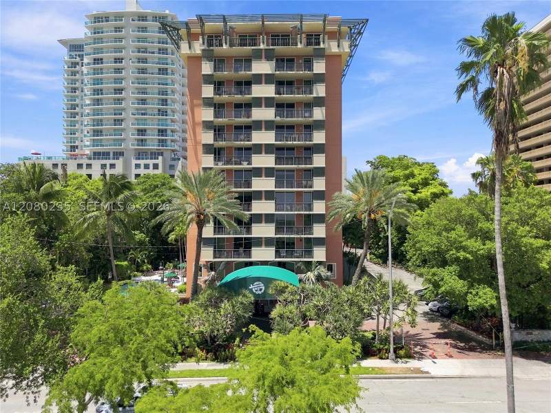 1 bedroom Condominium at 2951 S Bayshore Dr 305, The Mutiny Condo, Miami — photo 2