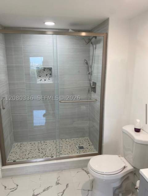 816 NW 11th St 902, Miami FL - photo 8 of 16