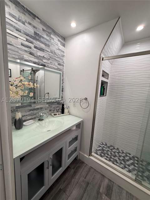 21780 SW 99th Pl, Cutler Bay FL - photo 24 of 38