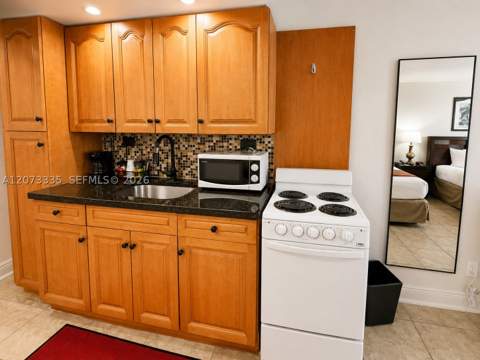 19201 Collins Ave 828, Sunny Isles Beach FL - photo 6 of 26