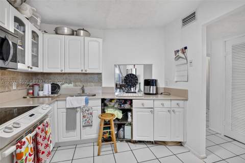1770 NE 191st St 401-1, Miami FL - photo 8 of 22