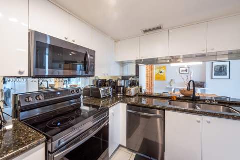 650 West Ave 406, Miami Beach FL - photo 6 of 17