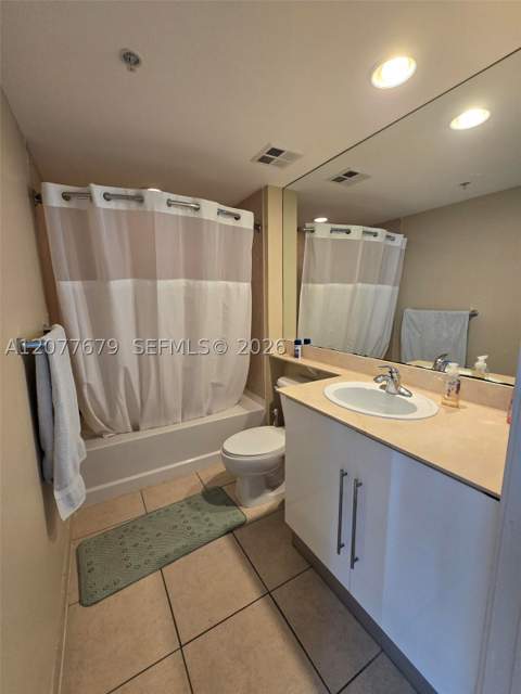 325 S Biscayne Blvd 3115, Miami FL - photo 12 of 38