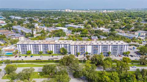 16950 W Dixie Hwy A626, North Miami Beach FL - photo 18 of 20