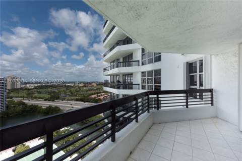 3500 Mystic Pointe Dr 2202, Aventura FL - photo 11 of 66