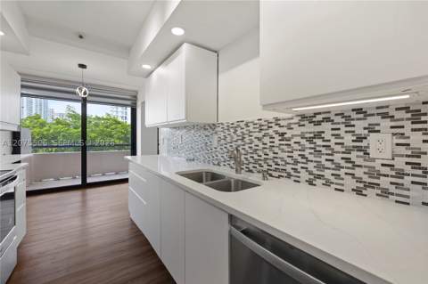 19667 Turnberry Way 3F, Aventura FL - photo 16 of 35