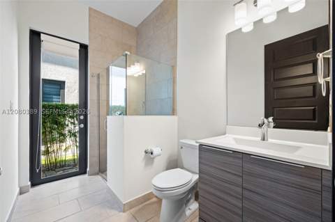 15742 NW 88th Ave, Miami Lakes FL - photo 17 of 55