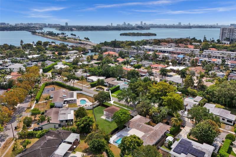 3 bedroom SingleFamilyResidence at 2125 Alamanda Dr, Keystone Point Sec 3, North Miami — photo 5