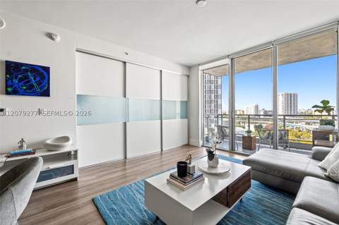 90 SW 3rd St 1506, Miami FL - photo 18 of 56