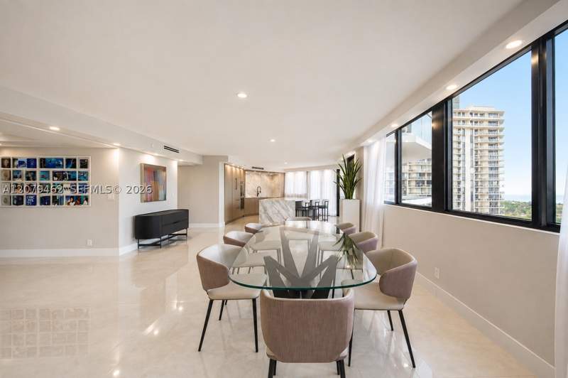 3 bedroom Condominium at 20185 E Country Club Dr 1801, The Landmark Condo, Aventura — photo 3