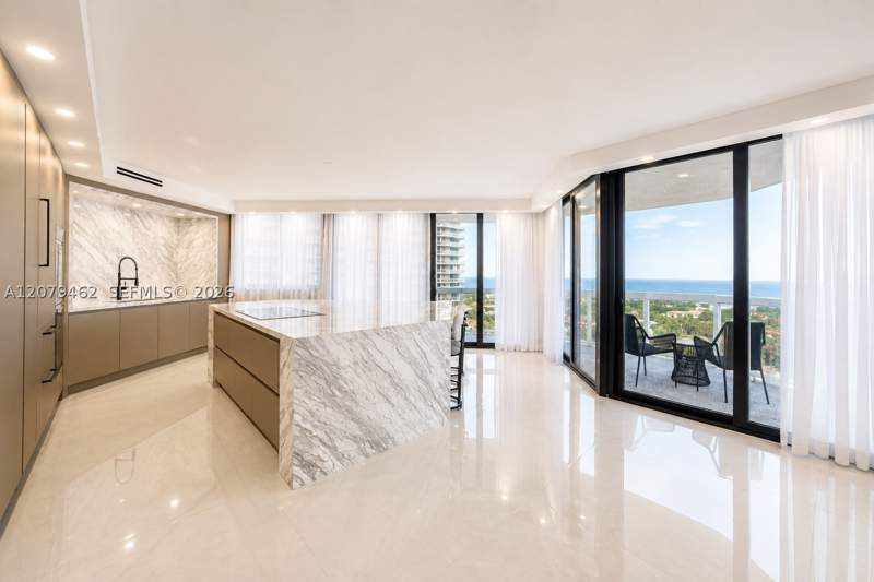 3 bedroom Condominium at 20185 E Country Club Dr 1801, The Landmark Condo, Aventura — photo 4
