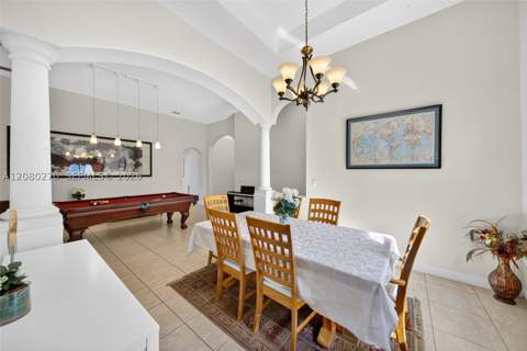 7548 SW 189th St, Cutler Bay FL - photo 11 of 72