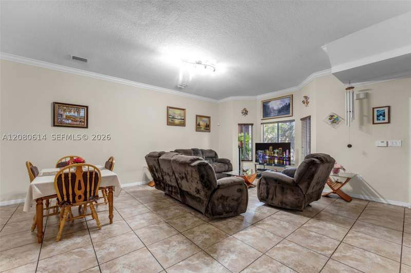 2 bedroom Townhouse at 2324 SE 17th Ter, Cali Greens, Homestead — photo 4