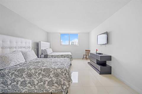 19370 Collins Ave 1426, Sunny Isles Beach FL - photo 12 of 27