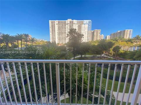 2801 NE 183rd St 310W, Aventura FL - photo 6 of 14
