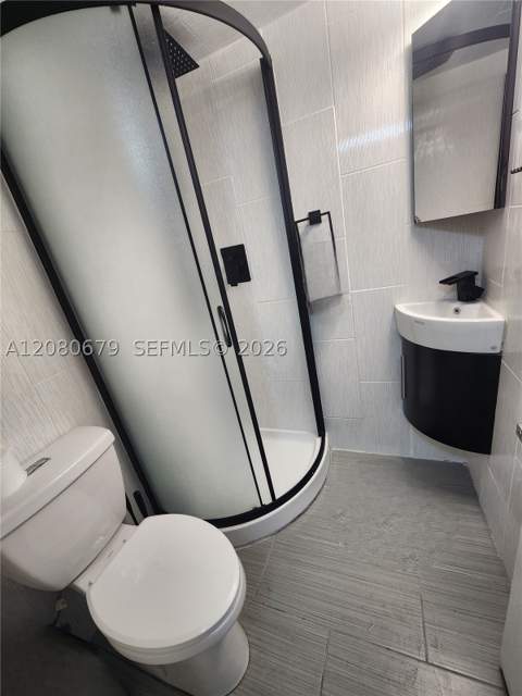 2801 NE 183rd St 310W, Aventura FL - photo 8 of 14