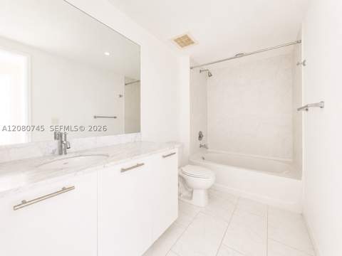 951 Brickell Ave 2407, Miami FL - photo 10 of 26