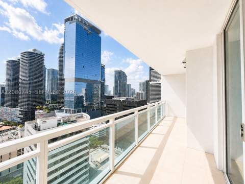 951 Brickell Ave 2407, Miami FL - photo 12 of 26