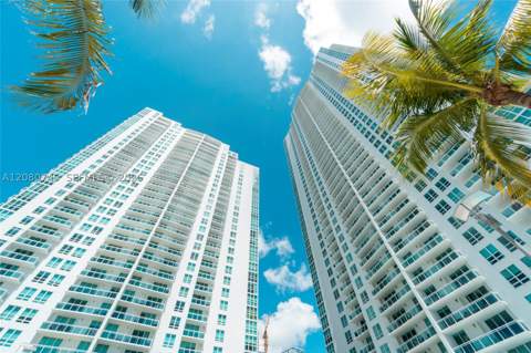951 Brickell Ave 2407, Miami FL - photo 17 of 26