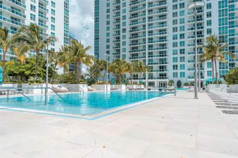 951 Brickell Ave 2407, Miami FL - photo 19 of 26