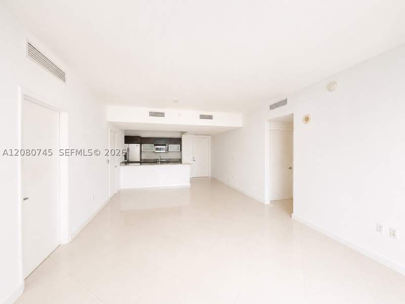 2 bedroom Condominium at 951 Brickell Ave 2407, The Plaza 901 Brickell Co, Miami — photo 2