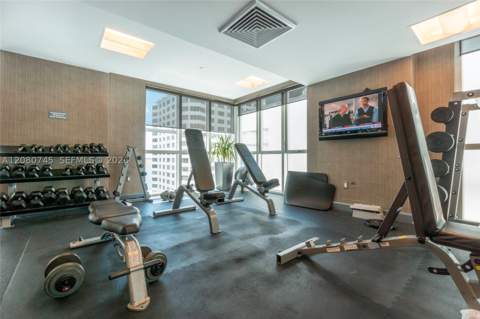 951 Brickell Ave 2407, Miami FL - photo 22 of 26