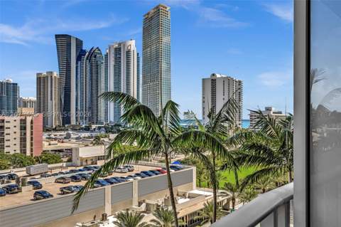 300 Sunny Isles Blvd 4-805, Sunny Isles Beach FL - photo 17 of 101