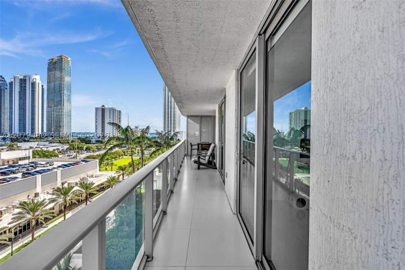 3 bedroom Condominium at 300 Sunny Isles Blvd 4-805, Parque Towers Condo, Sunny Isles Beach — photo 4