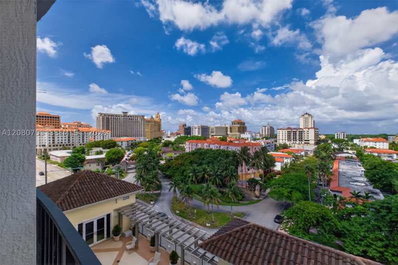 1 bedroom Condominium at 1627 SW 37th Ave 502, Gables View Condo, Miami — photo 1