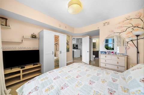 17150 N Bay Rd 2516, Sunny Isles Beach FL - photo 11 of 40