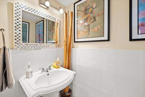 7100 SW 112th Ave, Miami FL - photo 9 of 41