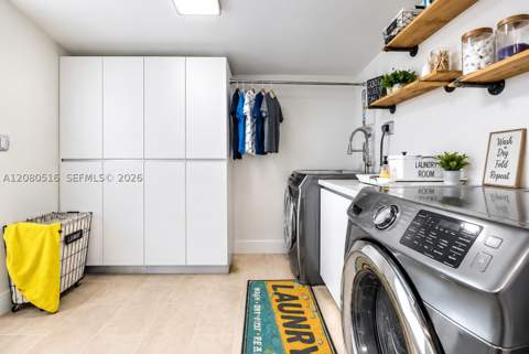 9900 SW 87th St, Miami FL - photo 10 of 25