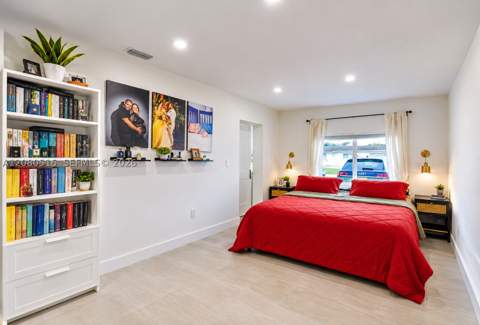9900 SW 87th St, Miami FL - photo 11 of 25