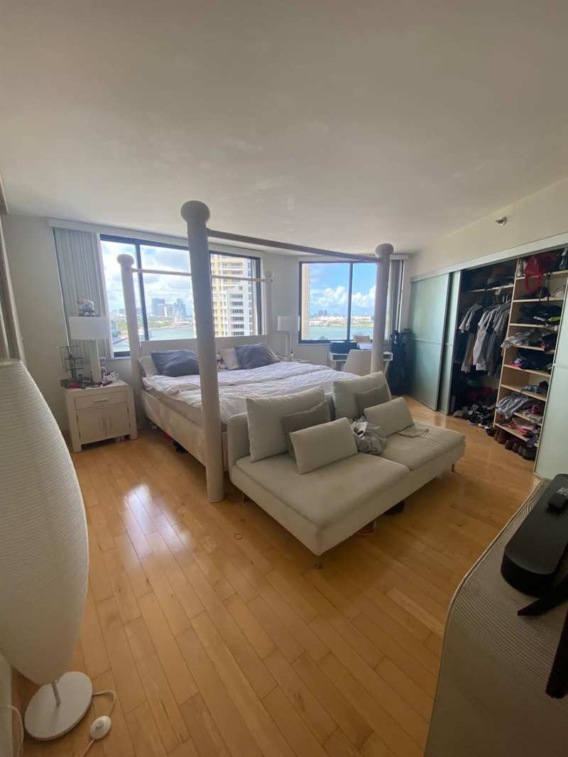 1 bedroom Condominium at 540 Brickell Key Drive 1214, Brickell Key II Condo, Miami — photo 1